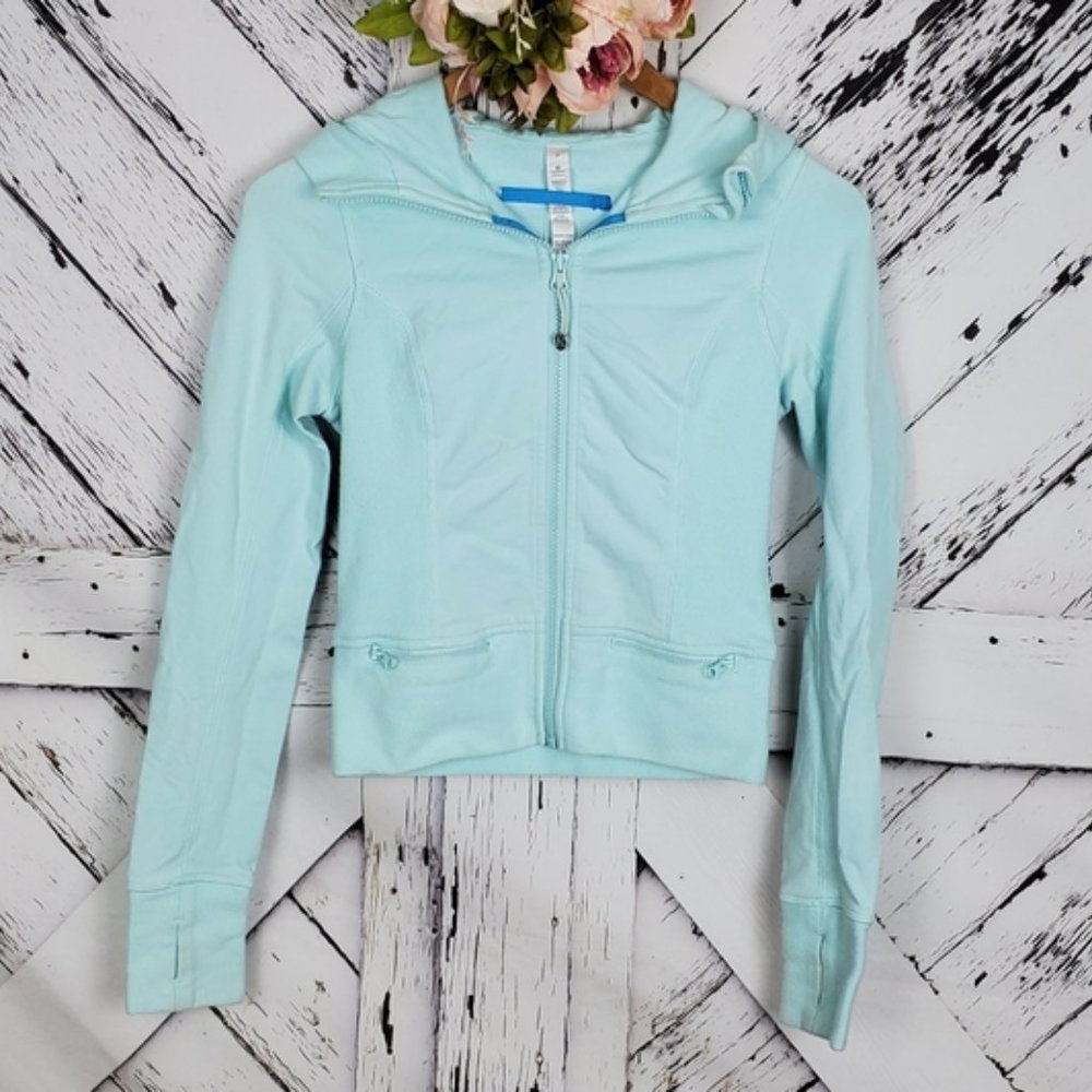 Lululemon Cropped Hoodie